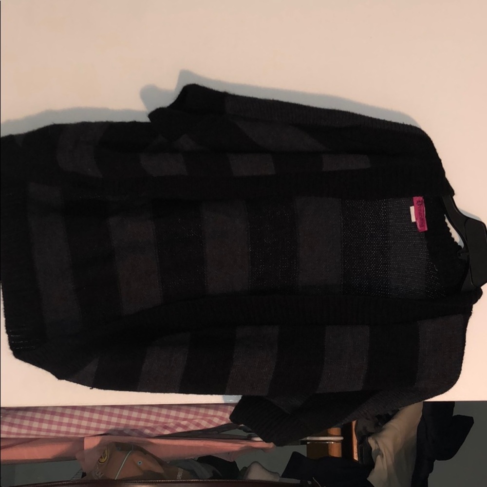 Short Sleeve Cardigan Sweater